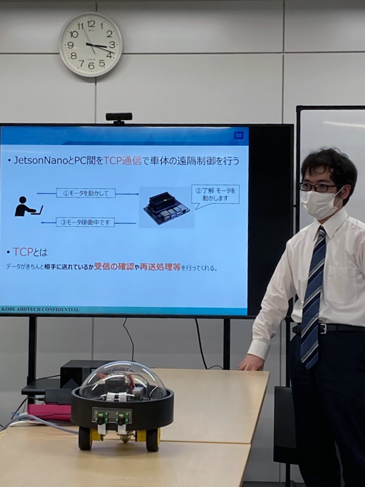 開発研修発表の様子_02